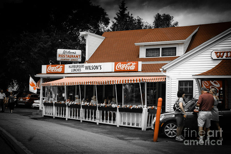 Black And White Photograph - A Door County Institution Since 1906 by Duluth To Door County Photography