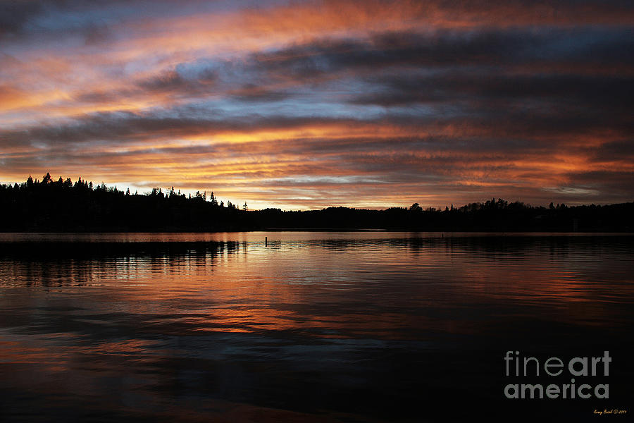 A Fading Sunset at Lake Arrowhead, California Photograph by Kenny Bosak