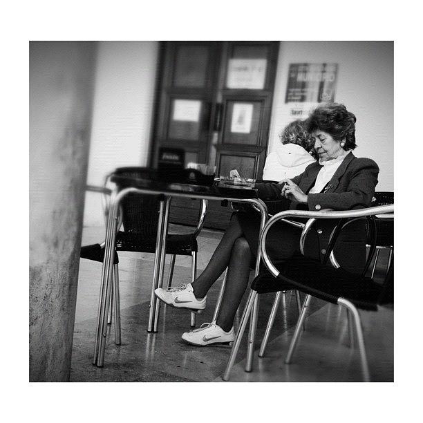 Blackandwhite Photograph - A Fashion Woman By The Bar #instamood by Wilder Biral