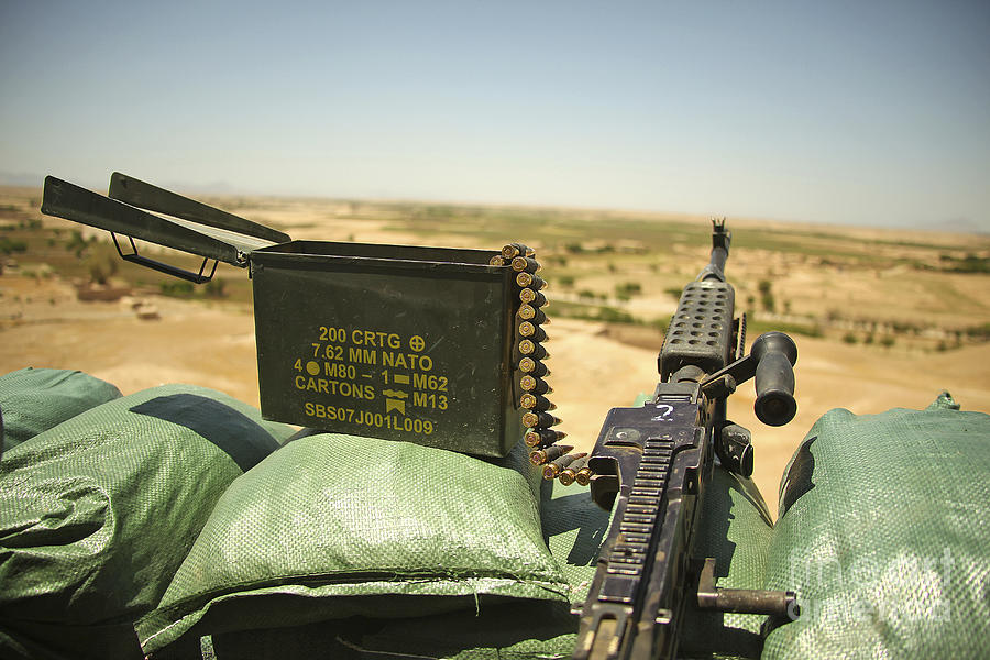 Shell Photograph - A M240b Medium Machine Gun by Stocktrek Images