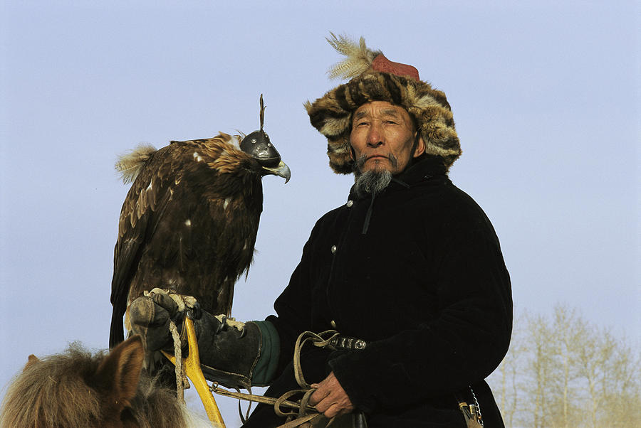 a-mongolian-eagle-hunter-in-kazakhstan-e