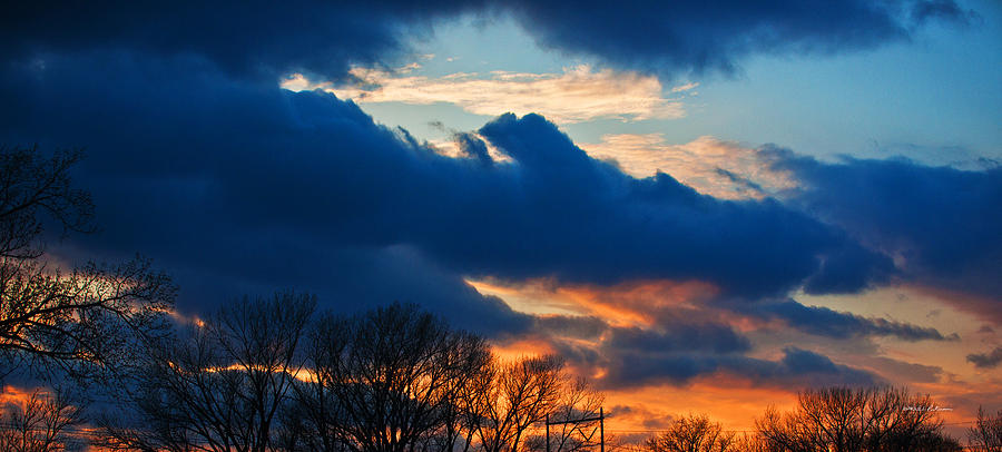 A Spring Sunset Photograph by Ed Peterson