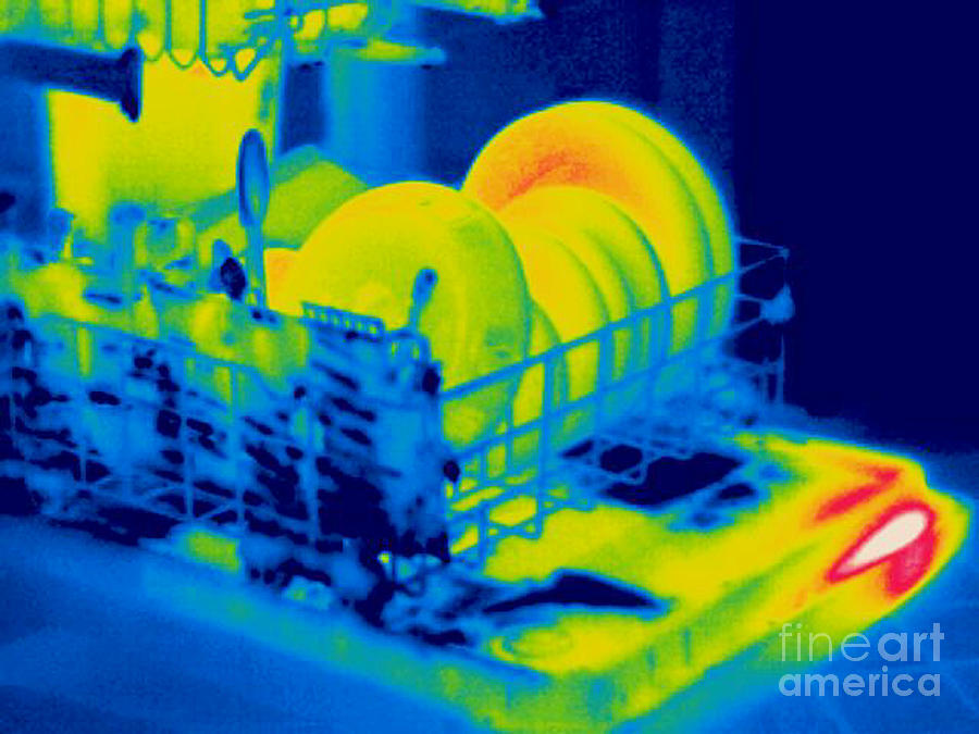 A Thermogram Of A Dishwasher With Dishes Photograph by Ted Kinsman