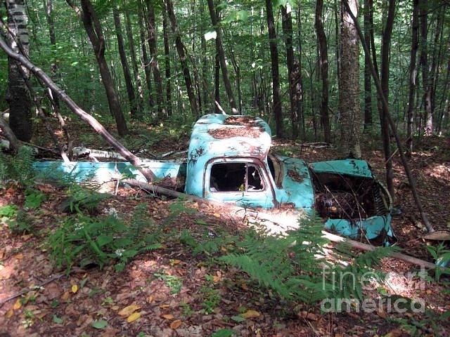 Abandoned Catskill Truck Photograph by Kathryn Barry