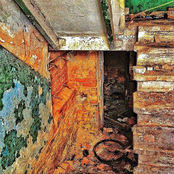 Instagram Photograph - Abandoned Cinema In Vologda by Marianna Garmash