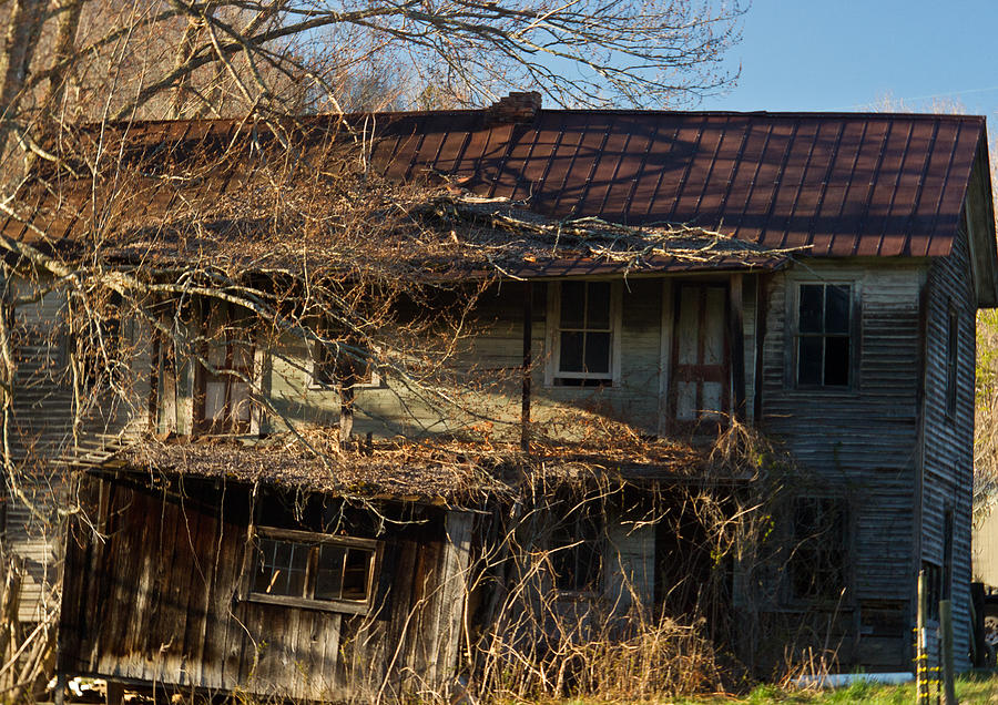 Farm Photograph - Abandoned Farm house 10 by Douglas Barnett