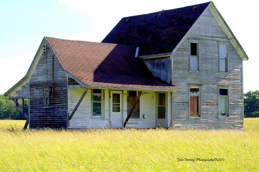 Abandoned House Photograph by Jale Fancey