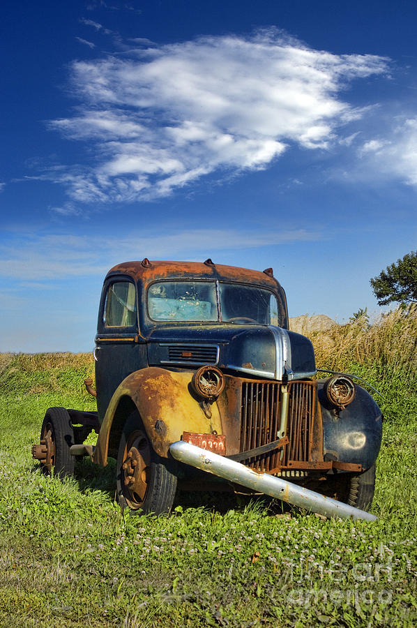 Abandoned Rusty Truck Photograph By Jill Battaglia - Pixels