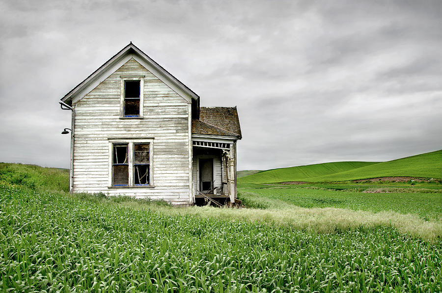 Abandoned Victorian House In Farm Field Photograph by