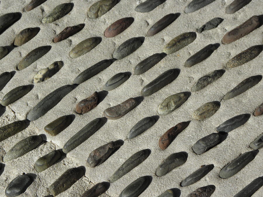 Abstract In Rocks Photograph by Kim Galluzzo