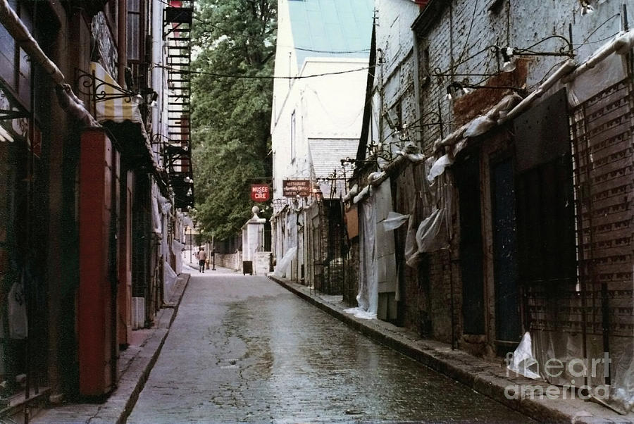 Alley In Old Quebec Photograph by Cedric Hampton