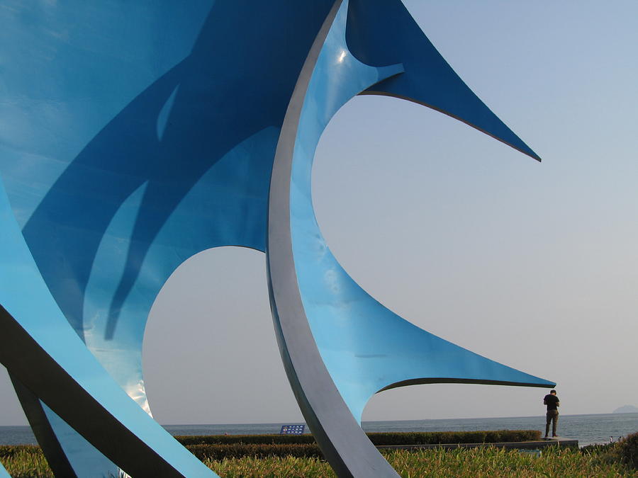 Qingdao China Photograph - Alone With The Big Blue Sculpture by Alfred Ng