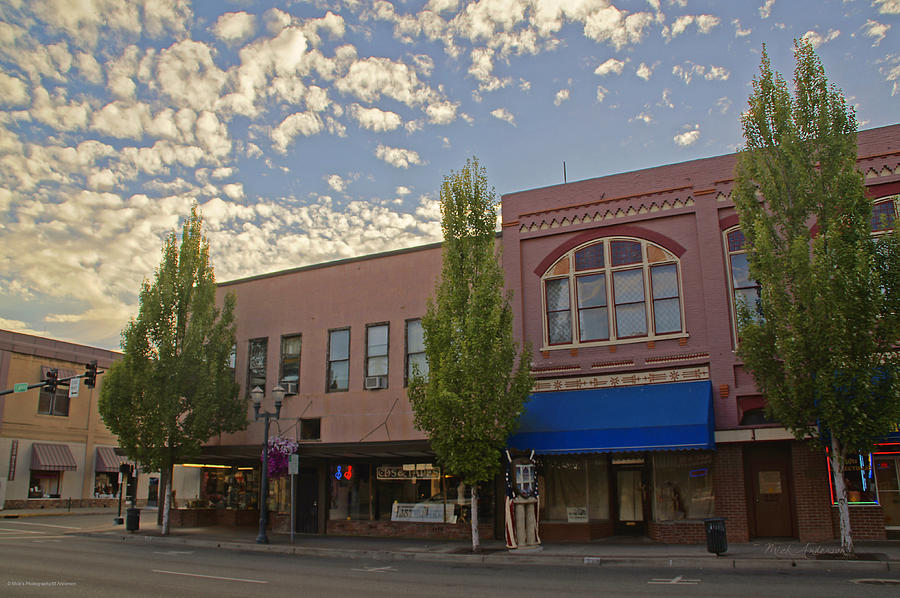 Along 6th Street in Grants Pass Photograph by Mick Anderson