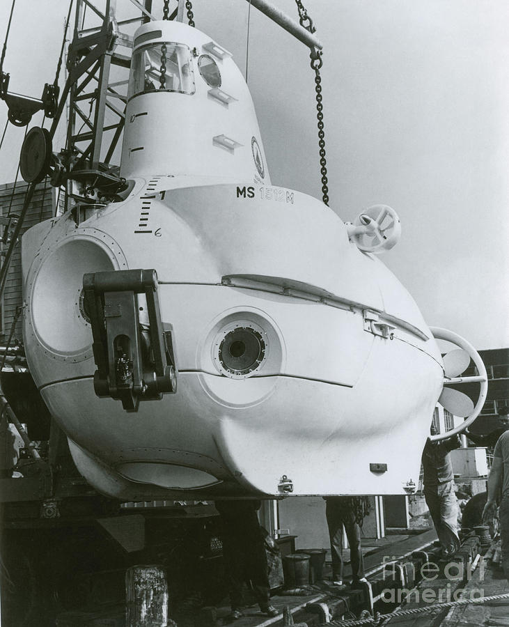 Alvin, Deep Sea Ocean Research Vessel Photograph by Omikron