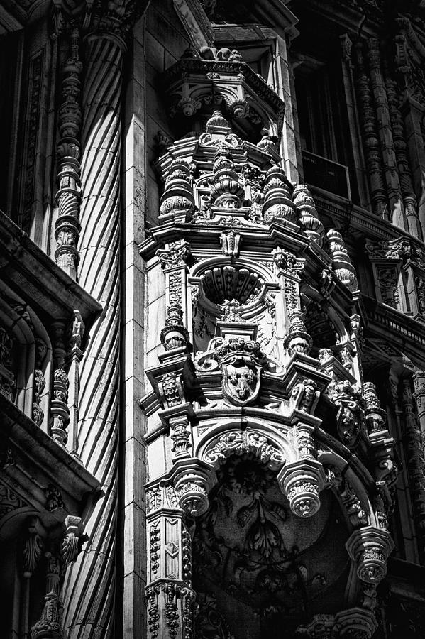 Alwyn Court Building Detail 19 Photograph by Val Black Russian Tourchin