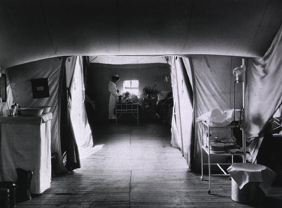 History Photograph - American National Red Cross Tent by Everett