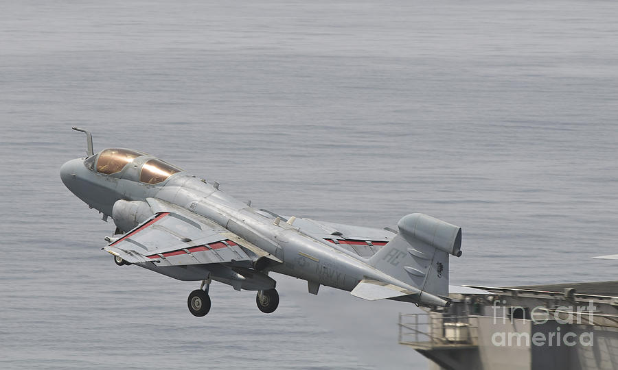 An Ea-6b Prowler Lifts Photograph by Giovanni Colla