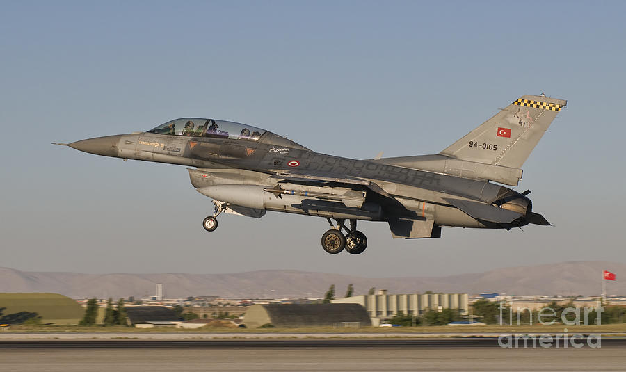 An  F-16b Of The Turkish Air Force Photograph by Giovanni Colla
