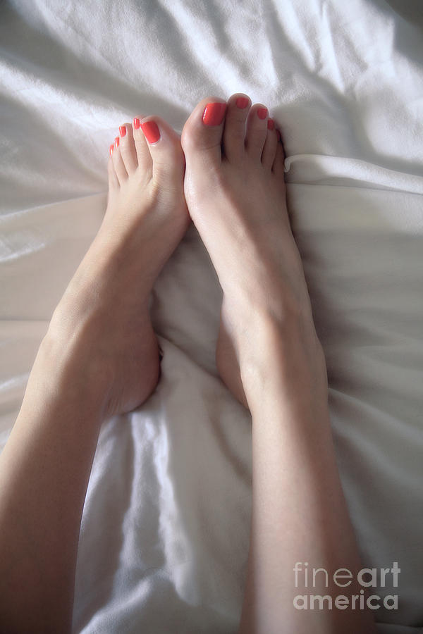 Feet Photograph - Angel toes by Tos