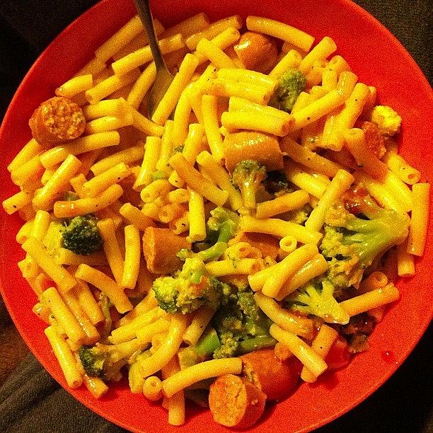 Annies Mac & Cheese With Broccoli Photograph by Cassandra Leigh