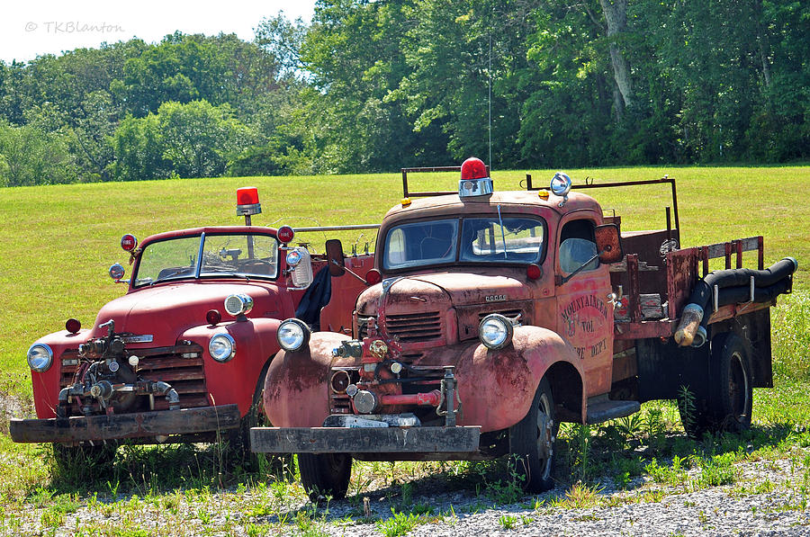 Antique Firetrucks Photograph by Teresa Blanton