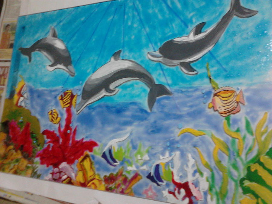 Aquarium On Glass Painting by Khushboo Kothari