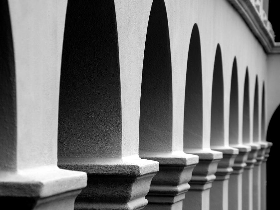 Architecture Photograph - Arches I by James Granberry