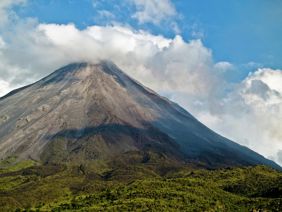 Arenal Volcano Costa Rica Photograph by Jim DeLillo