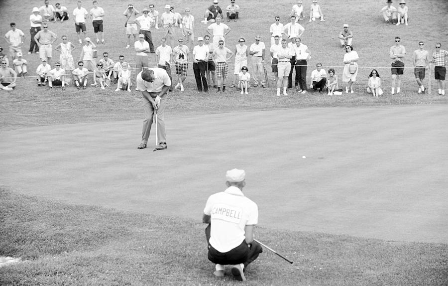 Arnie Putts the 13th at 1964 US Open at Congressional Country Club Photograph by Jan W Faul