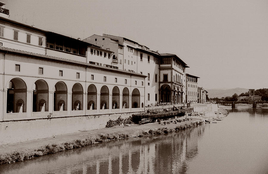 Architecture Photograph - Arno River Embankment Uffizi Museum by Tom Wurl
