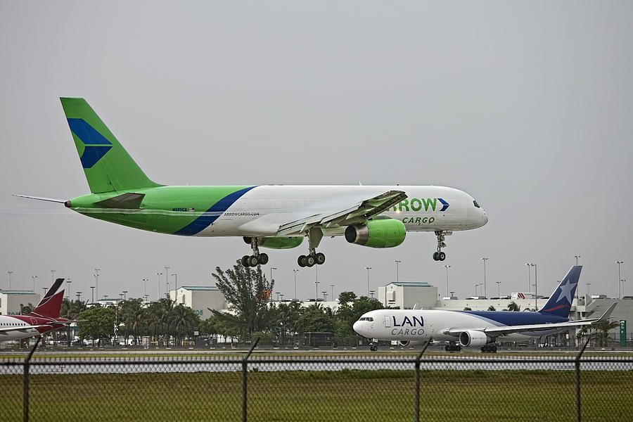 Arrow Cargo landing. Miami. FL. USA Photograph by Juan Carlos Ferro Duque
