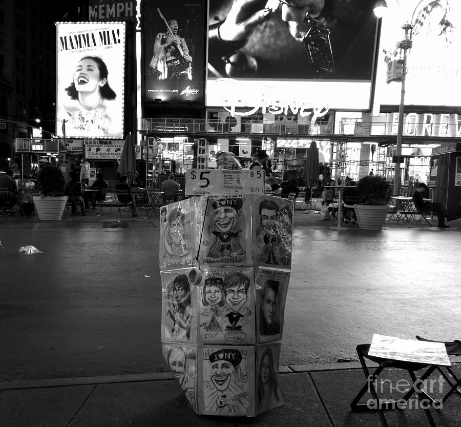 Art at Times Square 212 Photograph by Padamvir Singh