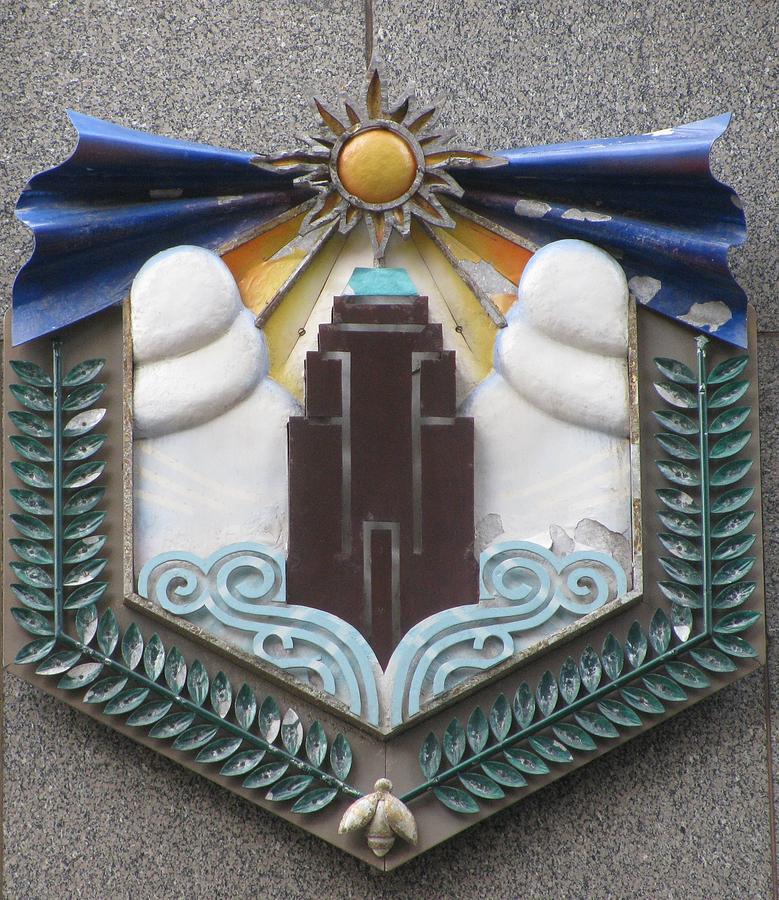 Art Deco Detail Photograph by Alfred Ng