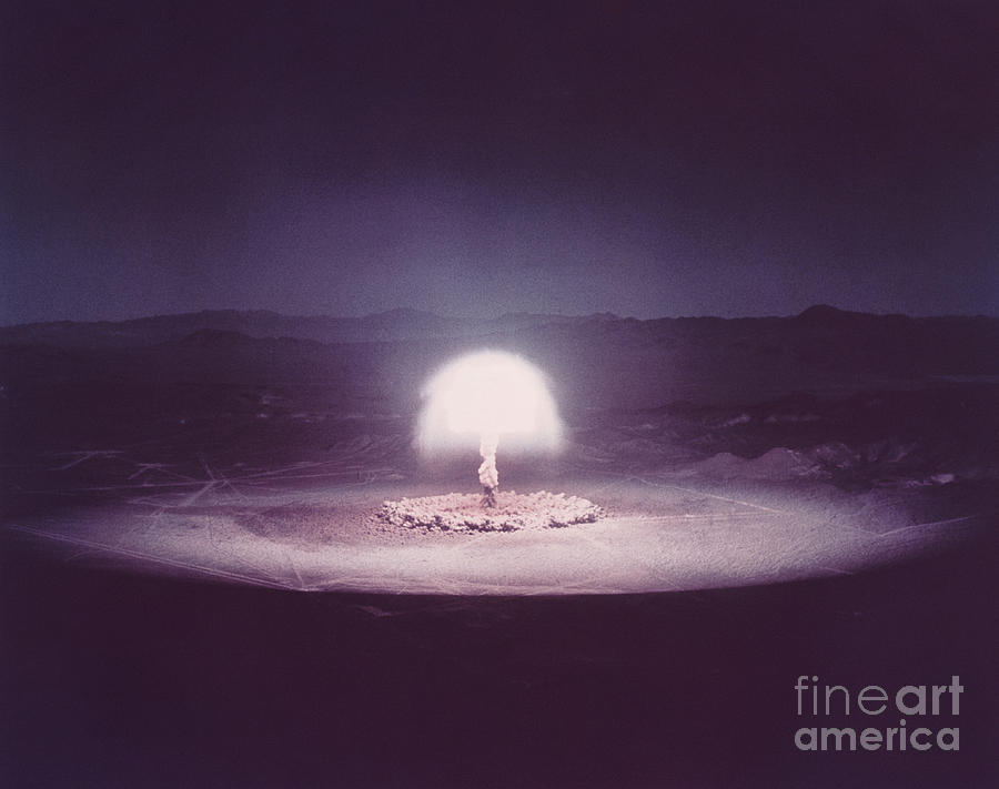 Atomic Bomb Test Photograph by Science Source