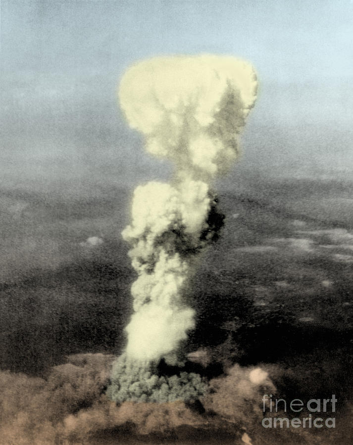 Atomic Bombing Of Hiroshima Photograph by Science Source
