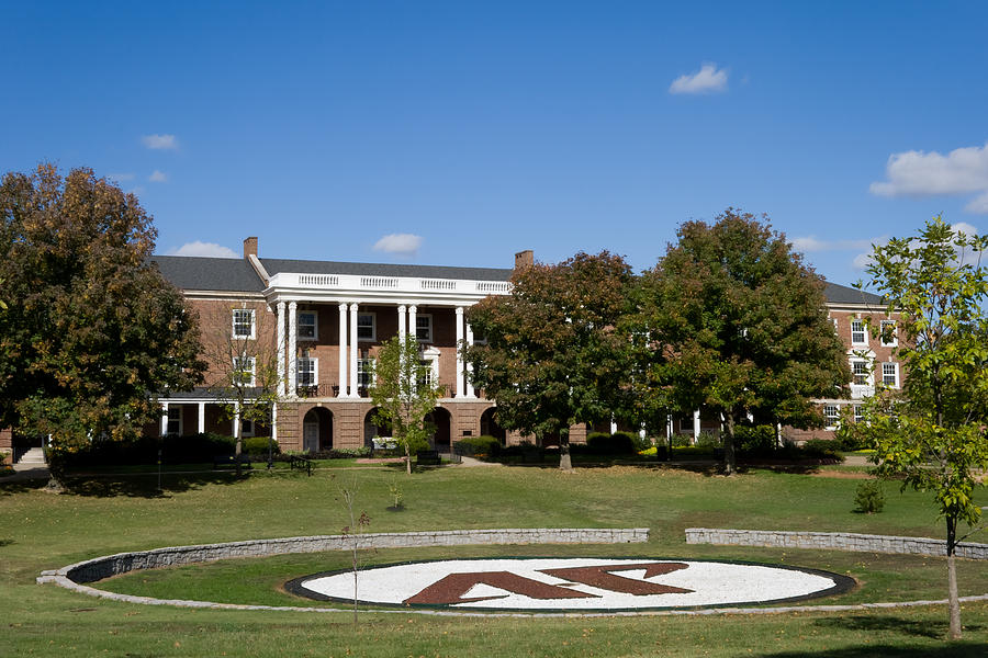 Austin Peay State University Photograph by Ed Gleichman