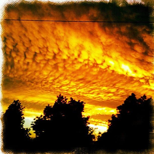 Sunset Photograph - Awesome Sunset Again #fcnphoto #cloud by Luke Fuda
