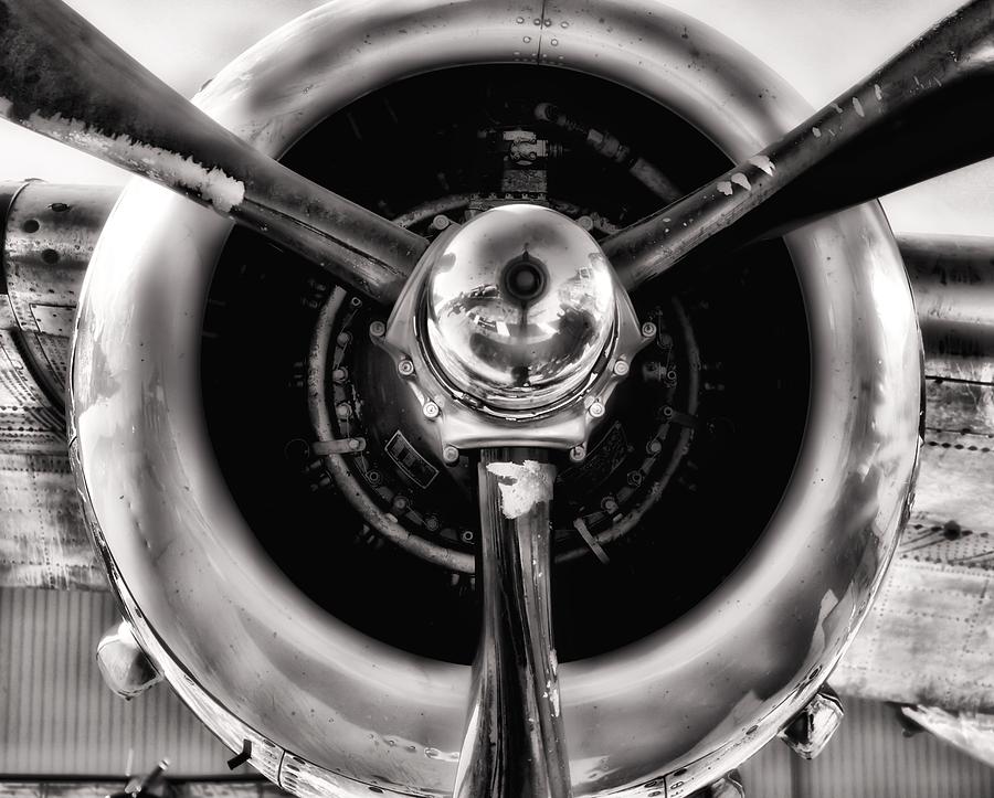 Black And White Photograph - B-25 Prop HDR Monochromatic by Lynnette Johns