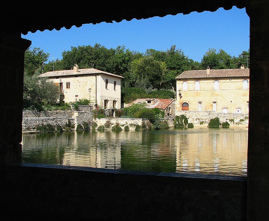 Bagno Vignoni Photograph by Diane Height