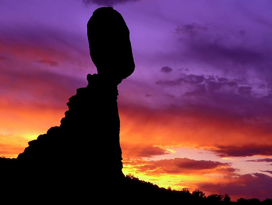 Balanced Rock Sunset Arches Nat.Park Photograph by Dave Mills