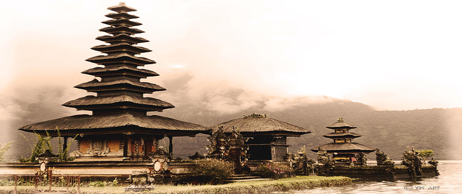 Nature Photograph - Bali - Uluwatu island temple by Yvon van der Wijk