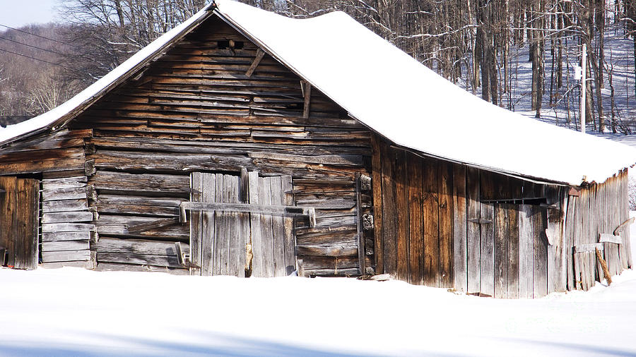 Barn along Coon Creek Road Photograph by Thomas R Fletcher Fine Art