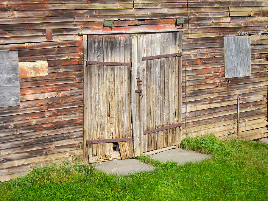 Barn Door Photograph by Kathryn Barry