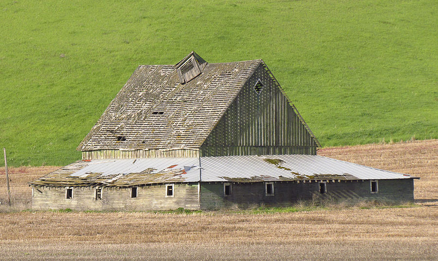 Barn Photograph - Barns of the Palouse 8 by Tony and Kristi Middleton