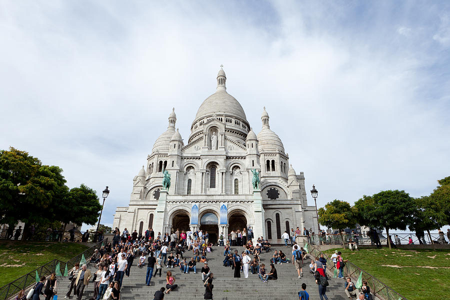 Basilic of Sacred Heart in Paris during summer Photograph by Pat Garret ...