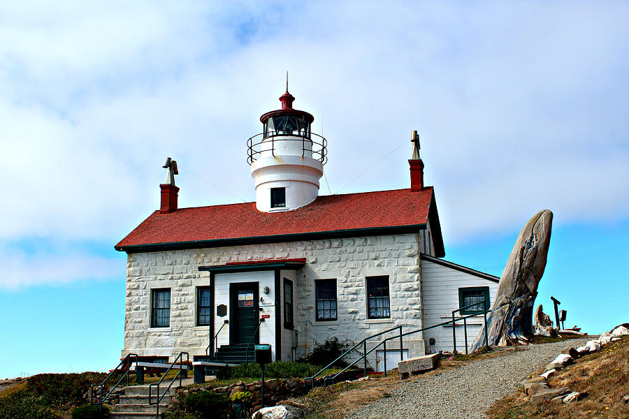 Battery Point Lighthouse Photograph by Jo Sheehan