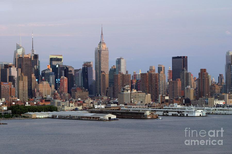 Beautiful Light On New York City Photograph by Living Color Photography Lorraine Lynch