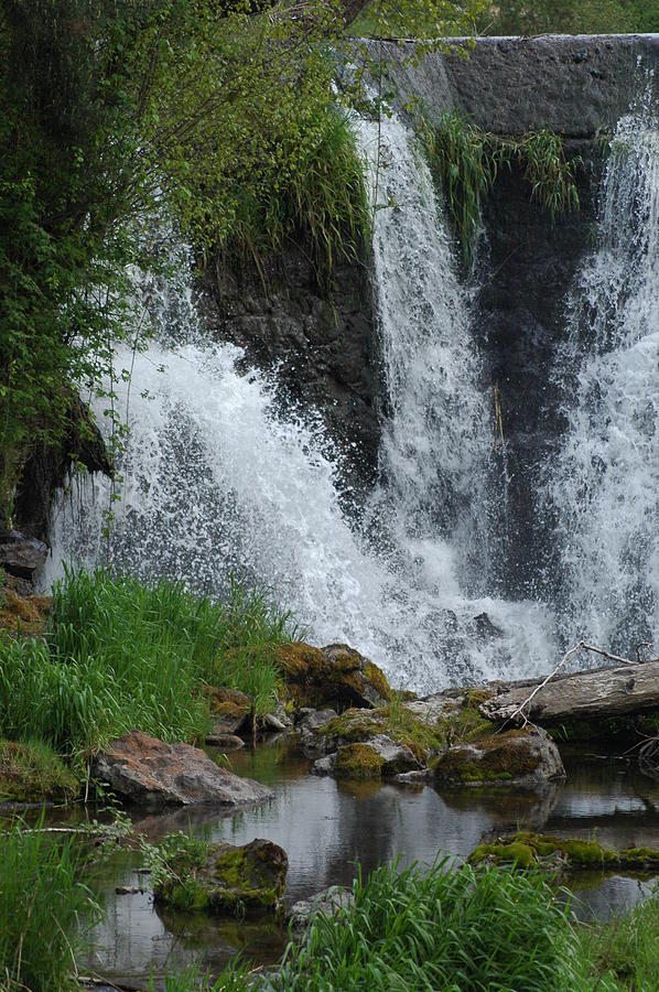 Beautiful Waterfalls Photograph by Wanda Jesfield