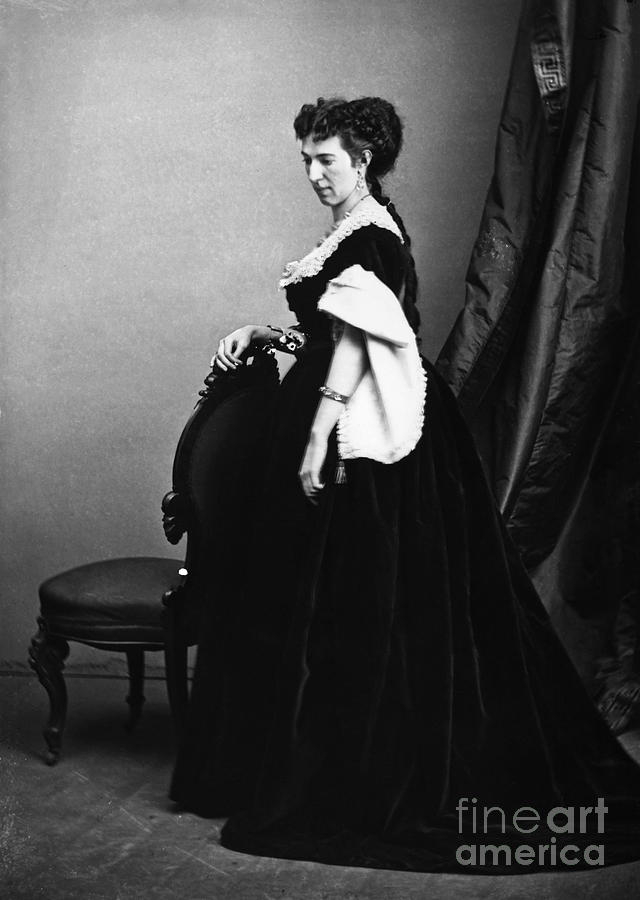 Portrait Photograph - Belle Boyd (1844-1900) by Granger