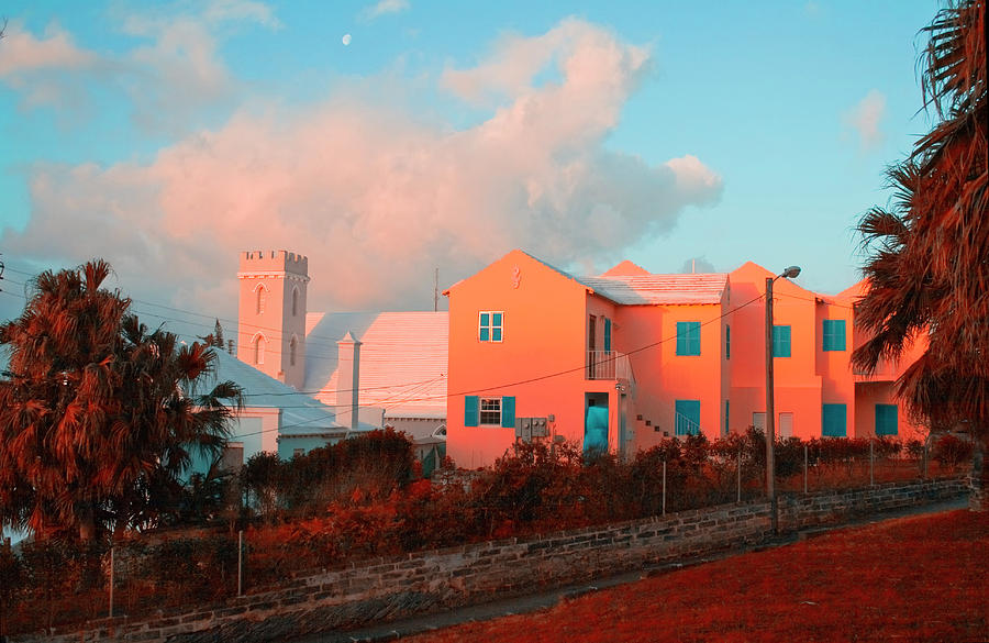 Bermuda Colors Photograph by Tom Singleton